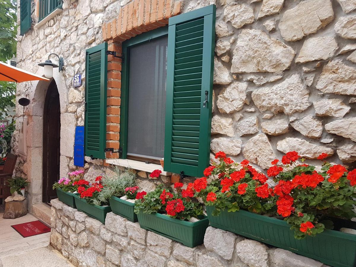 Apartment Tomecek Selce Exterior photo